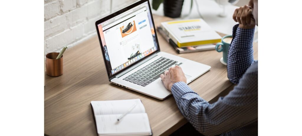 Banco PAN oferece 5 mil bolsas de estudo para formar desenvolvedores de software