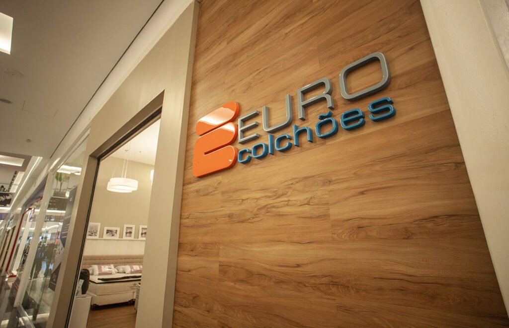 Euro Colchões contratando no Rio e Nova Iguaçu