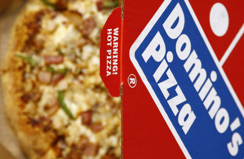 Domino's contratando para 12 Vagas de Emprego