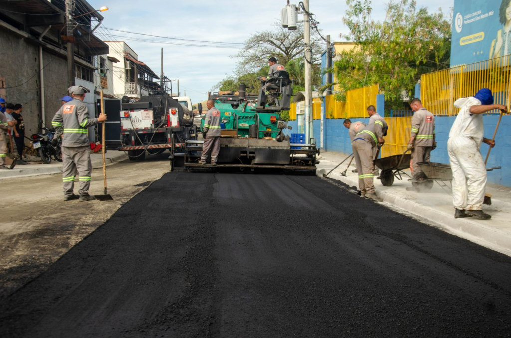 Nova Belém recebe asfalto pela primeira vez. Foto: Prefeitura de Japeri