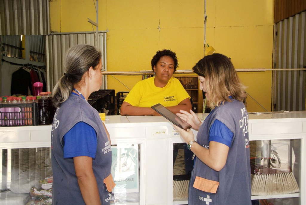 Agentes Comunitários de Saúde passam a usar tablets. Foto: Prefeitura de Nova Iguaçu