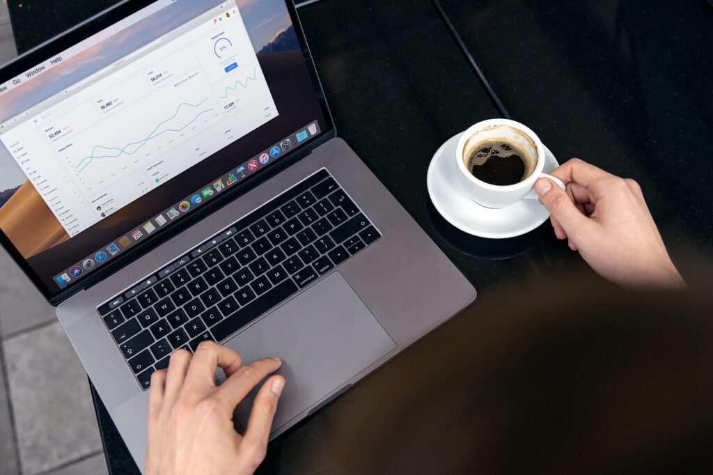 23 Vagas de Emprego na BIP Brasil laptop, work, coffee, chart, man, freelancer, freelance, hands, device, keyboard, winter, outdoors, remote, chart, freelancer, freelancer, freelancer, freelancer, freelancer, freelance