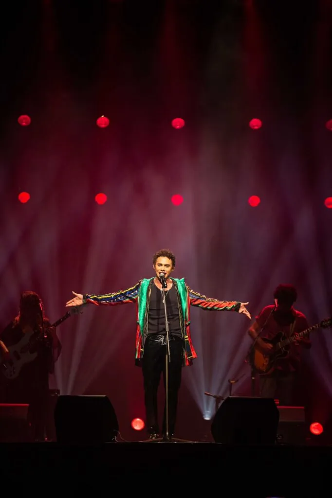 Silvero Interpreta Belchior em Duque de Caxias