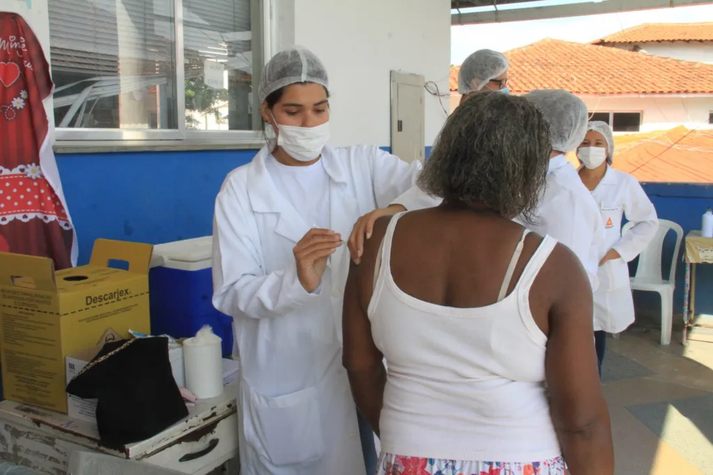 São Gonçalo convoca população para tomar vacina contra gripe. Foto: Julio Diniz/Prefeitura de São Gonçalo