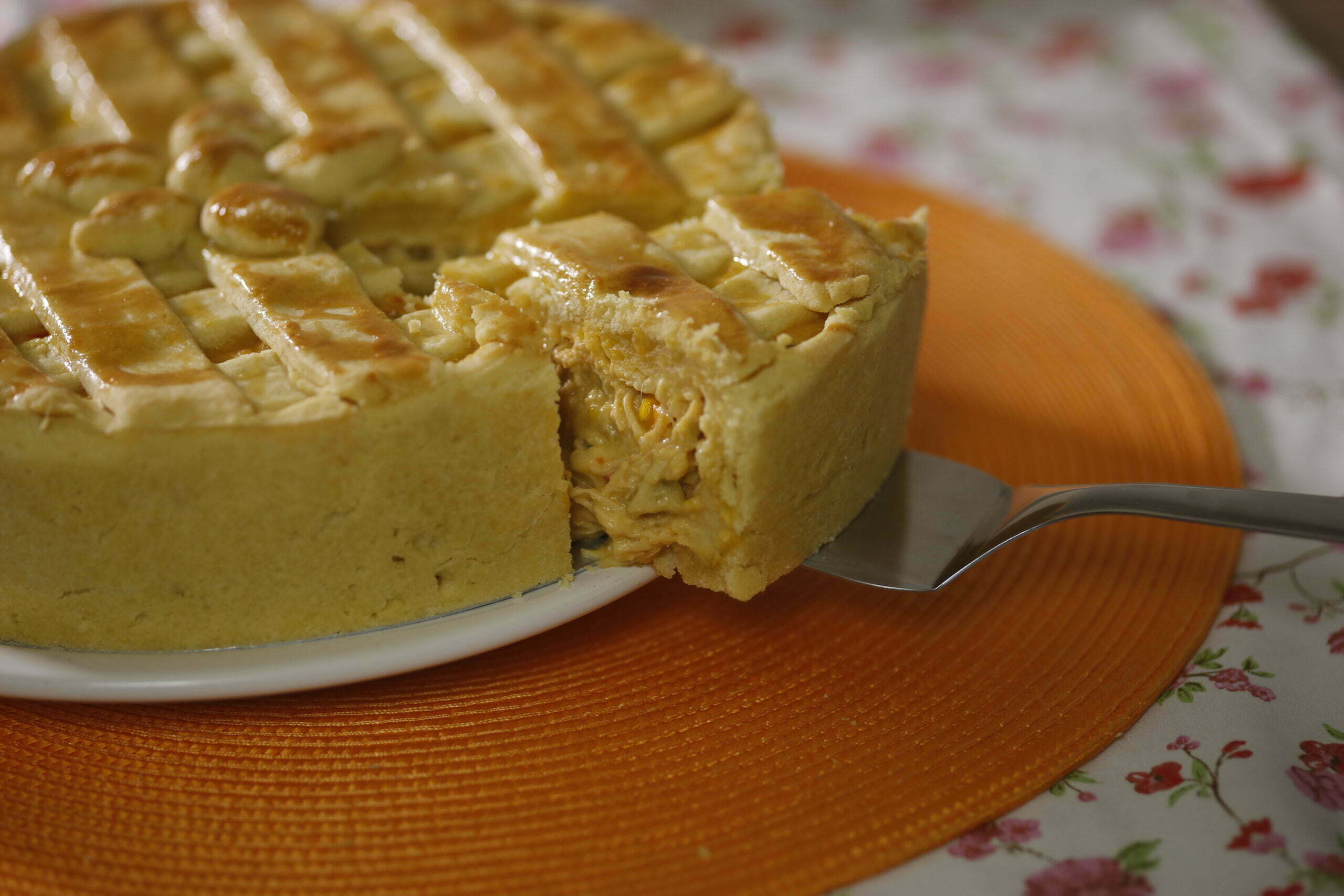 Margarina Puro Sabor: Aprenda a fazer uma deliciosa Torta de Frango