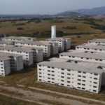 QUEIMADOS AVANÇA PARA O RETORNO DAS OBRAS NO CONDOMÍNIO DONA IVONE. Foto: Prefeitura de Queimados