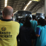 Aula Passeio leva alunos para conhecer empresa de transportes. Foto: Ascom/Prefeitura de São Gonçalo