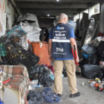 Seop interdita dois ferros-velhos clandestinos na Mangueira. Foto: Prefeitura do Rio de Janeiro
