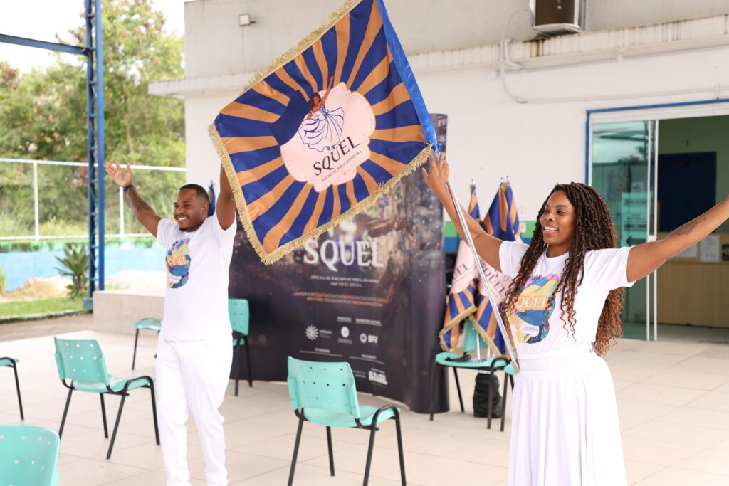 Squel Jorgea ministra oficina gratuita de porta-bandeira