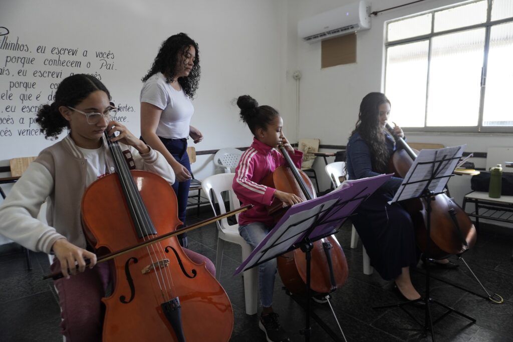 Geracao De Sons Credito Instituto Brasileiro De Musica E Educacao IBME 4